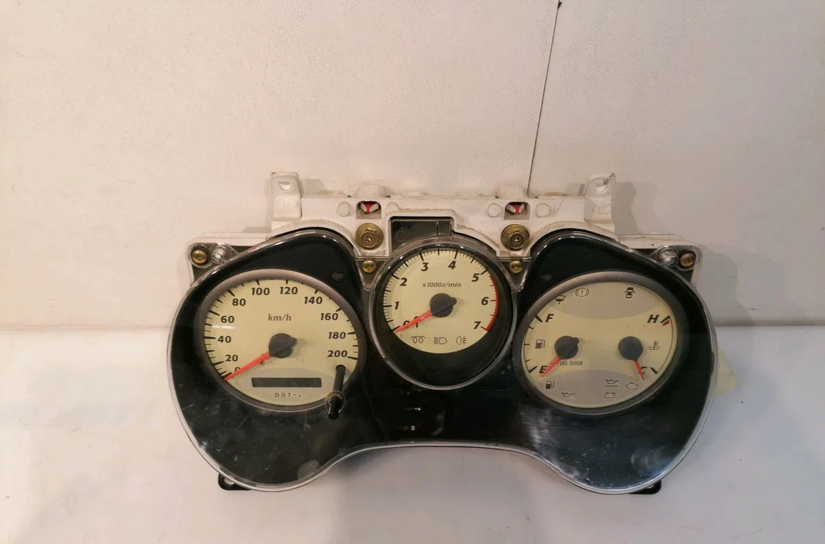 Compteur Toyota RAV 4 II (_A2_) 2.0 d 4wd (cla20_, cla21_) (2001-2005) occasion