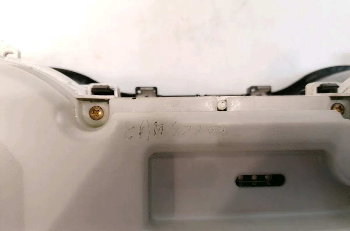 Compteur Toyota RAV 4 II (_A2_) 2.0 d 4wd (cla20_, cla21_) (2001-2005) occasion — photo 4