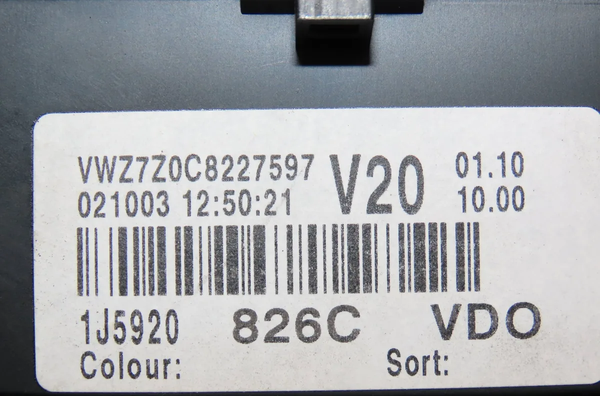 Compteur Volkswagen BORA I (1J2) 1.9 tdi (1998-2005) occasion — photo 4