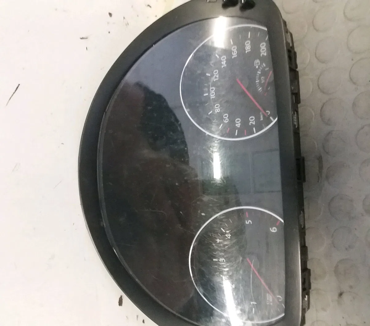 Compteur Volkswagen CRAFTER 30-50 Camionnette (2E_) 2.0 tdi (2011-2016) occasion — photo 4