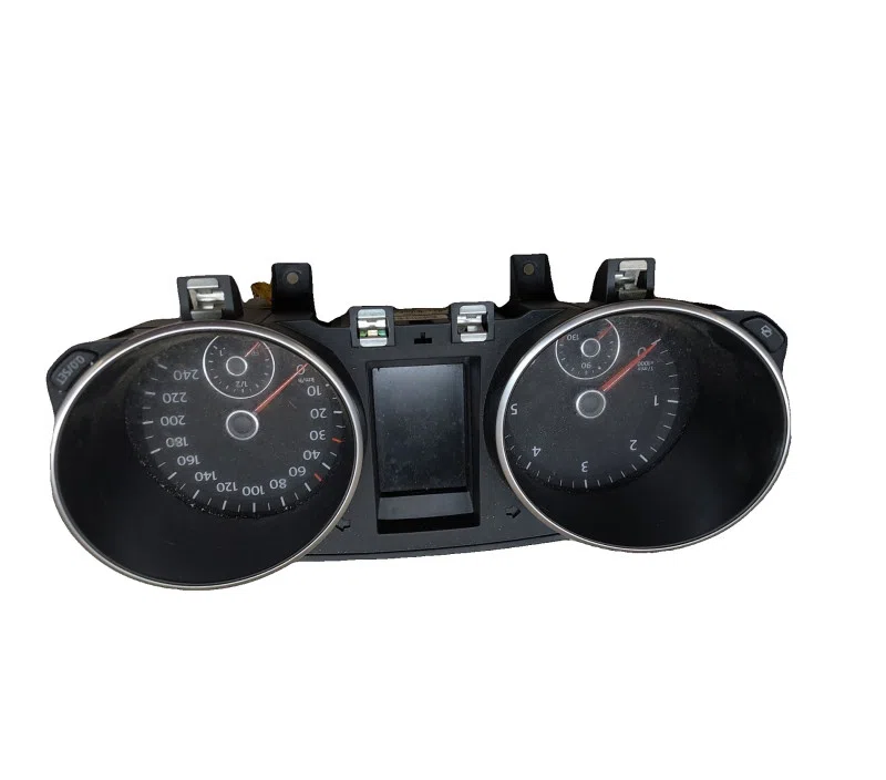 COMPTEUR VOLKSWAGEN GOLF 5K0920872A — photo 2