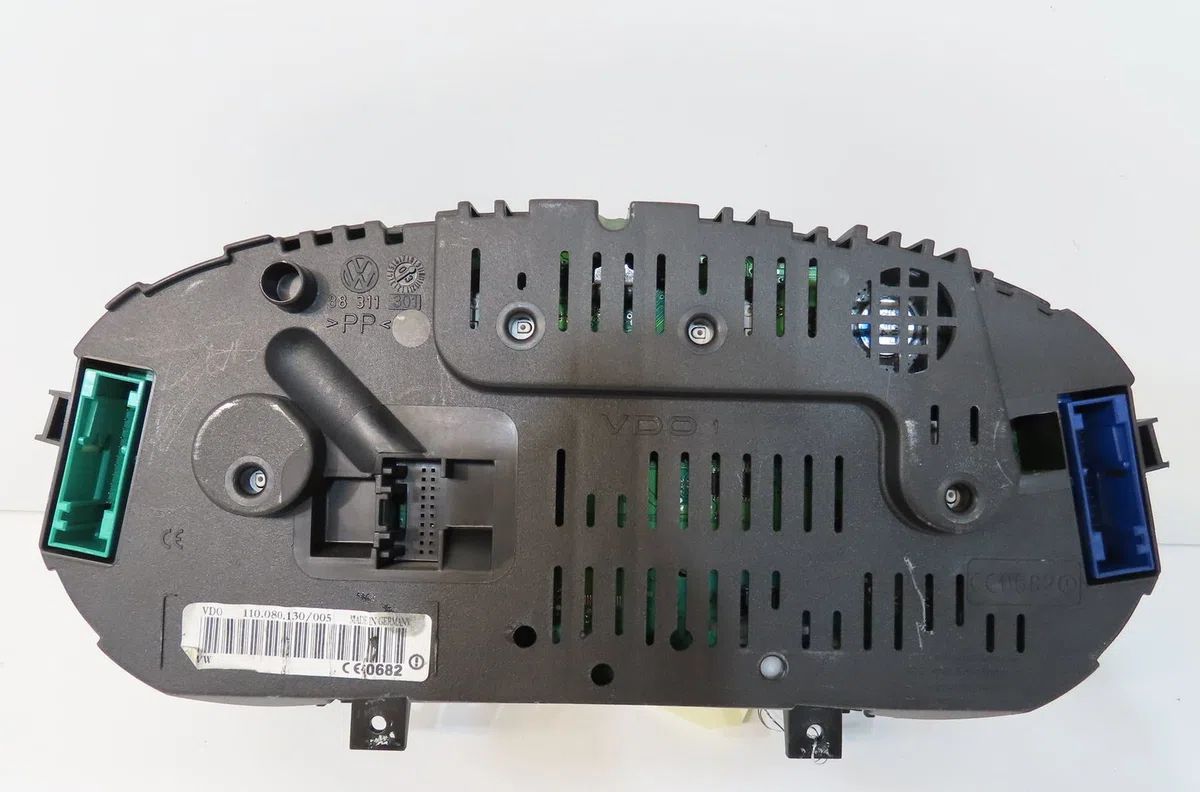 Compteur Volkswagen GOLF IV (1J1) 1.9 sdi (1997-2005) occasion — photo 2