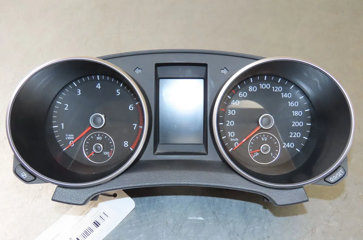 Compteur Volkswagen GOLF VI (5K1) 1.4 tsi (2008-2012) 5 portes occasion
