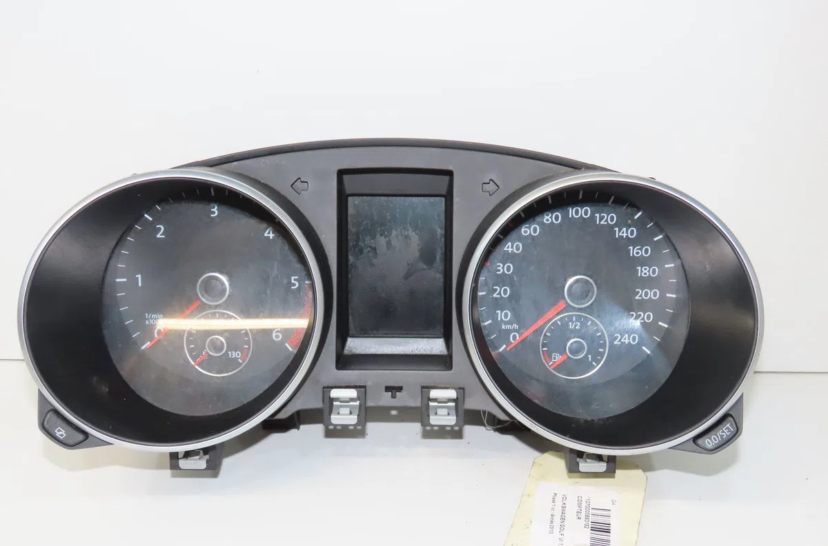 Compteur Volkswagen GOLF VI (5K1) 1.6 tdi (2009-2012) 5 portes occasion
