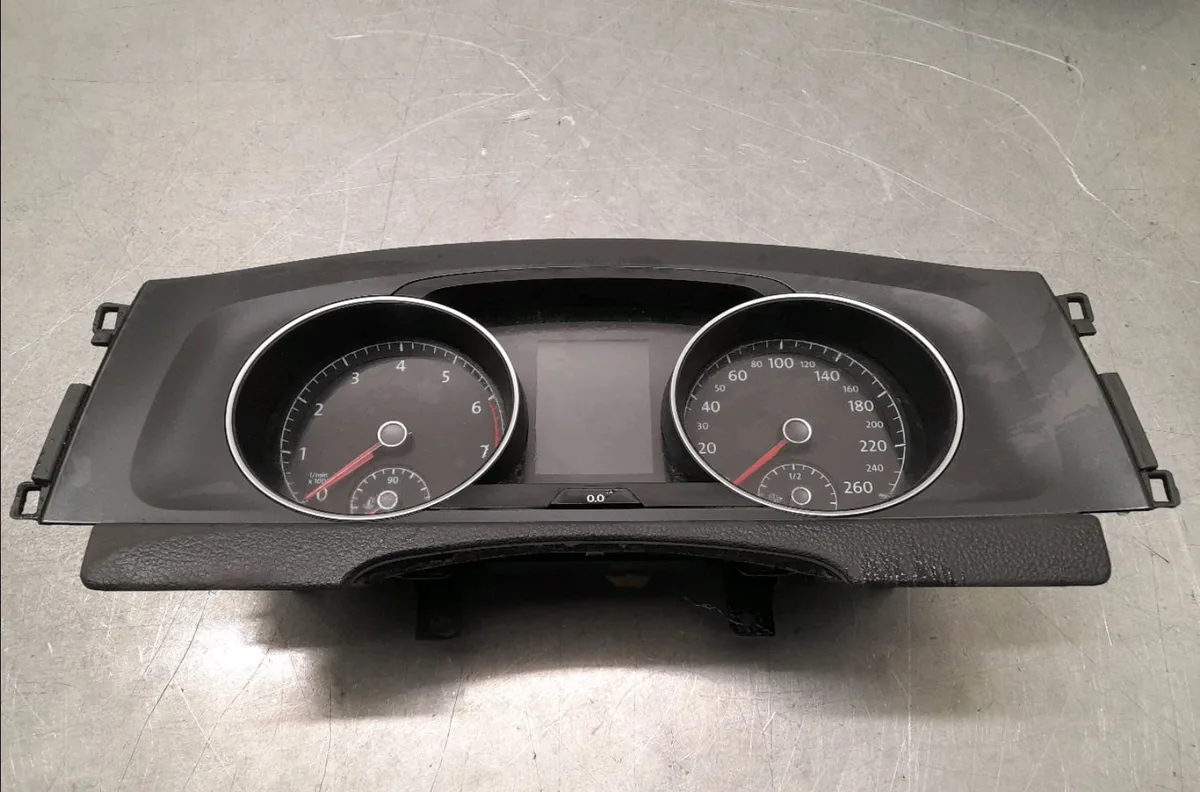 Compteur Volkswagen GOLF VII (5G1, BQ1, BE1, BE2) 1.0 tsi (2015-2020) occasion