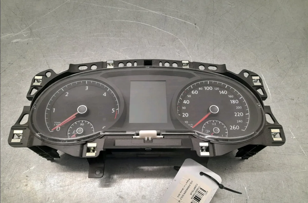 Compteur Volkswagen GOLF VII (5G1, BQ1, BE1, BE2) 1.6 tdi (2012-2017) occasion