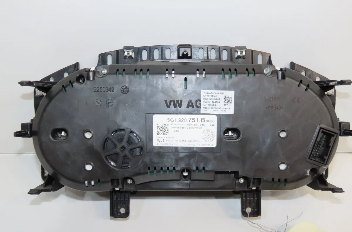 Compteur Volkswagen GOLF VII (5G1, BQ1, BE1, BE2) 1.6 tdi (2012-2017) occasion — photo 2