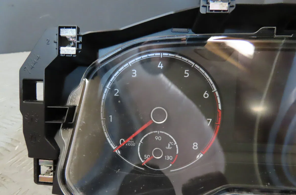 Compteur VOLKSWAGEN POLO 2019 occasion — photo 3