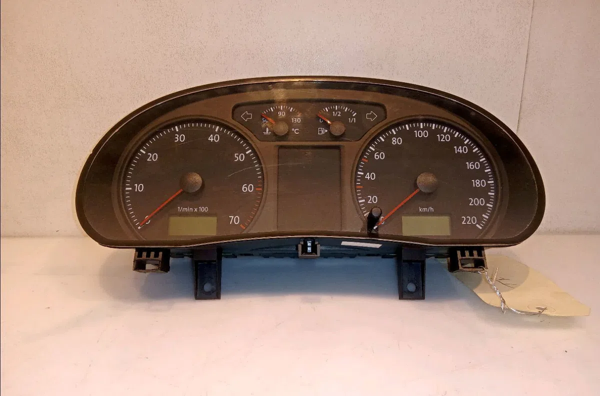 Compteur Volkswagen POLO (9N_, 9A_) 1.2 12v (2001-2007) 5 portes occasion
