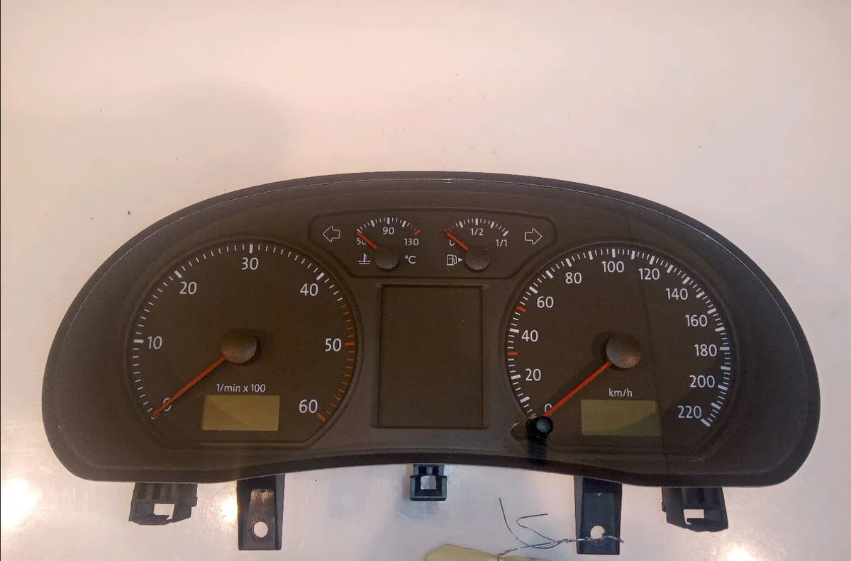 Compteur Volkswagen POLO (9N_, 9A_) 1.4 tdi (2001-2005) 3 portes occasion