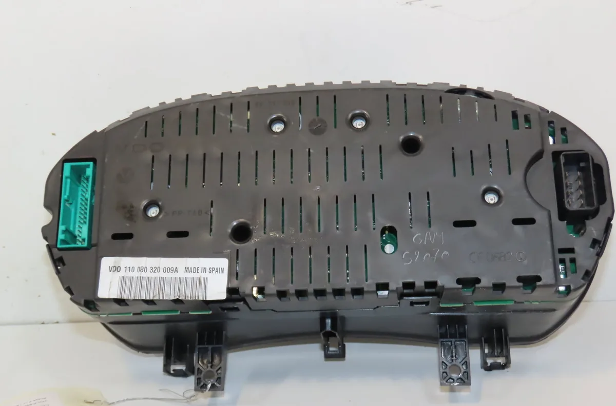 Compteur Volkswagen POLO (9N_, 9A_) 1.4 tdi (2001-2005) 5 portes occasion — photo 2