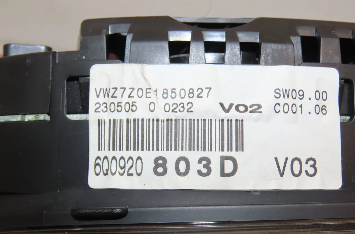 Compteur Volkswagen POLO (9N_, 9A_) 1.4 tdi (2001-2005) 5 portes occasion — photo 3