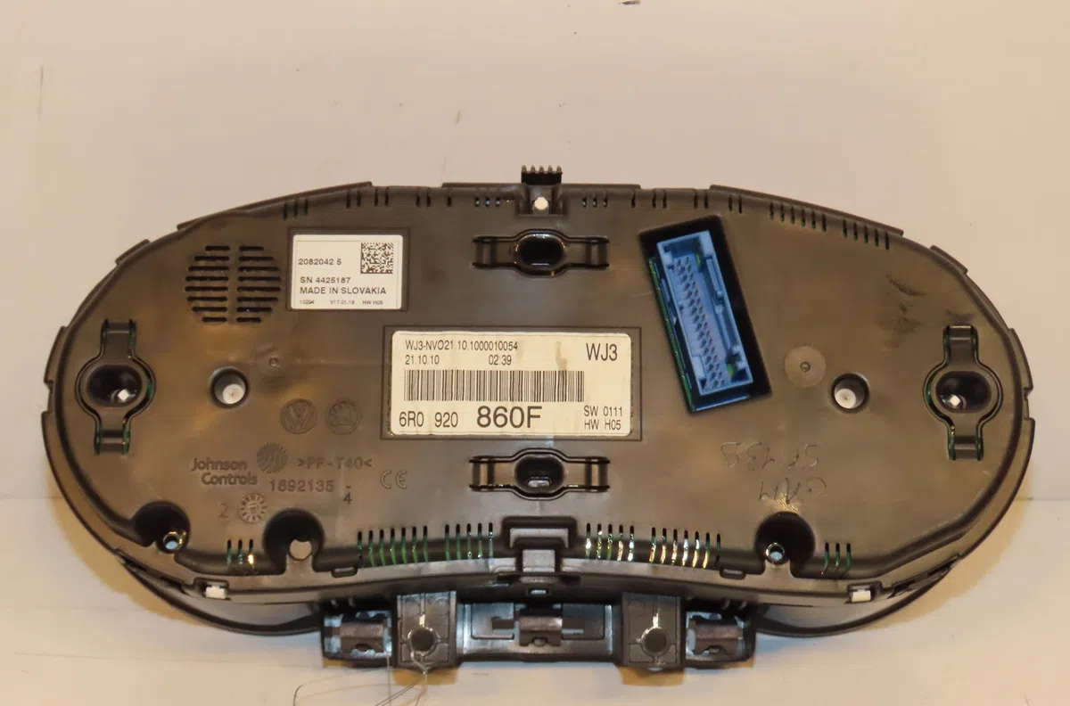 Compteur Volkswagen POLO V (6R1, 6C1) 1.2 (2009) occasion — photo 2