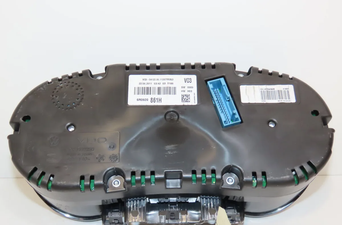 Compteur Volkswagen POLO V (6R1, 6C1) 1.2 tdi (2009) 5 portes occasion — photo 2