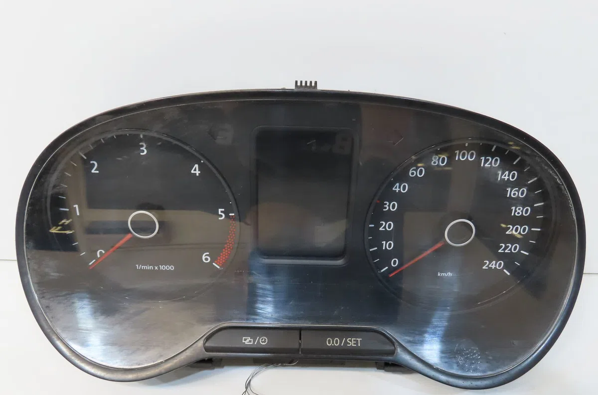 Compteur Volkswagen POLO V (6R1, 6C1) 1.2 tdi (2009) 5 portes occasion — photo 2