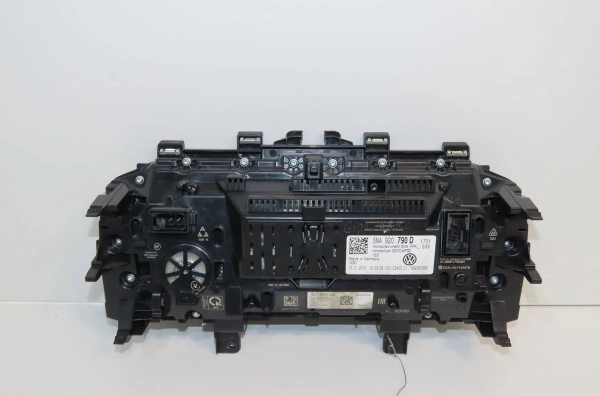 Compteur Volkswagen TIGUAN (AD1, AX1) 1.5 tsi (2018-2019) occasion