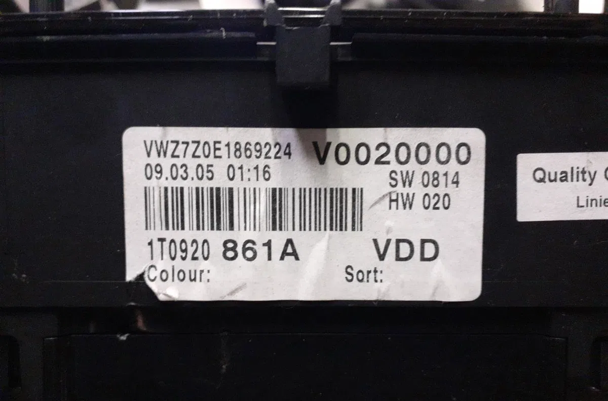 Compteur Volkswagen TOURAN (1T1, 1T2) 2.0 tdi 16v (2003-2010) 5 portes occasion — photo 2
