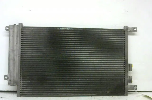 Condenseur clim Alfa romeo 147 (937_) 1.9 jtd (937.axd1a, 937.bxd1a) (2001-2010) occasion
