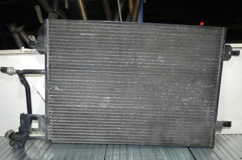 Condenseur clim AUDI A4 1 PHASE 1 occasion