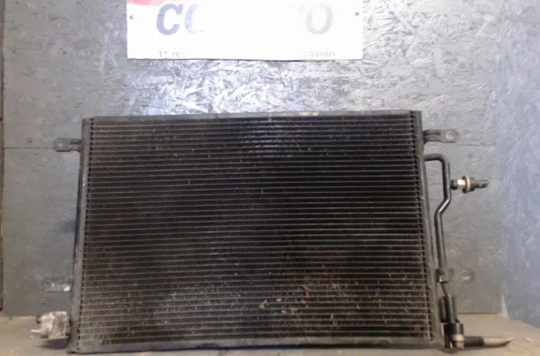 Condenseur clim AUDI A4 2  A4 2 PHASE 1 occasion — photo 2