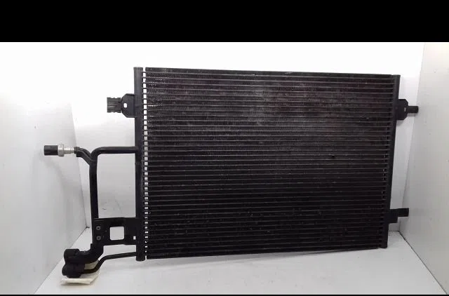 Condenseur clim Audi A4 B5 (8D2) 1.9 tdi (1995-2000) occasion — photo 2