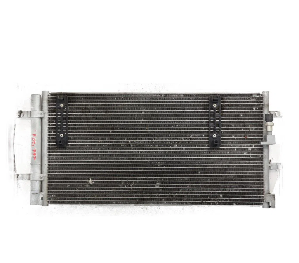 Condenseur clim Audi A5 (8T3) 2.7 tdi (2007-2012) occasion — photo 4