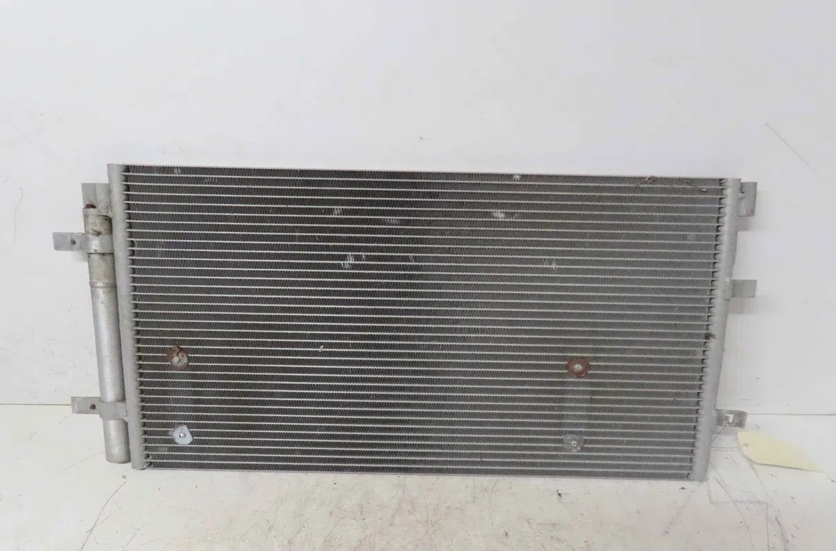 Condenseur clim AUDI A6 IV occasion — photo 3