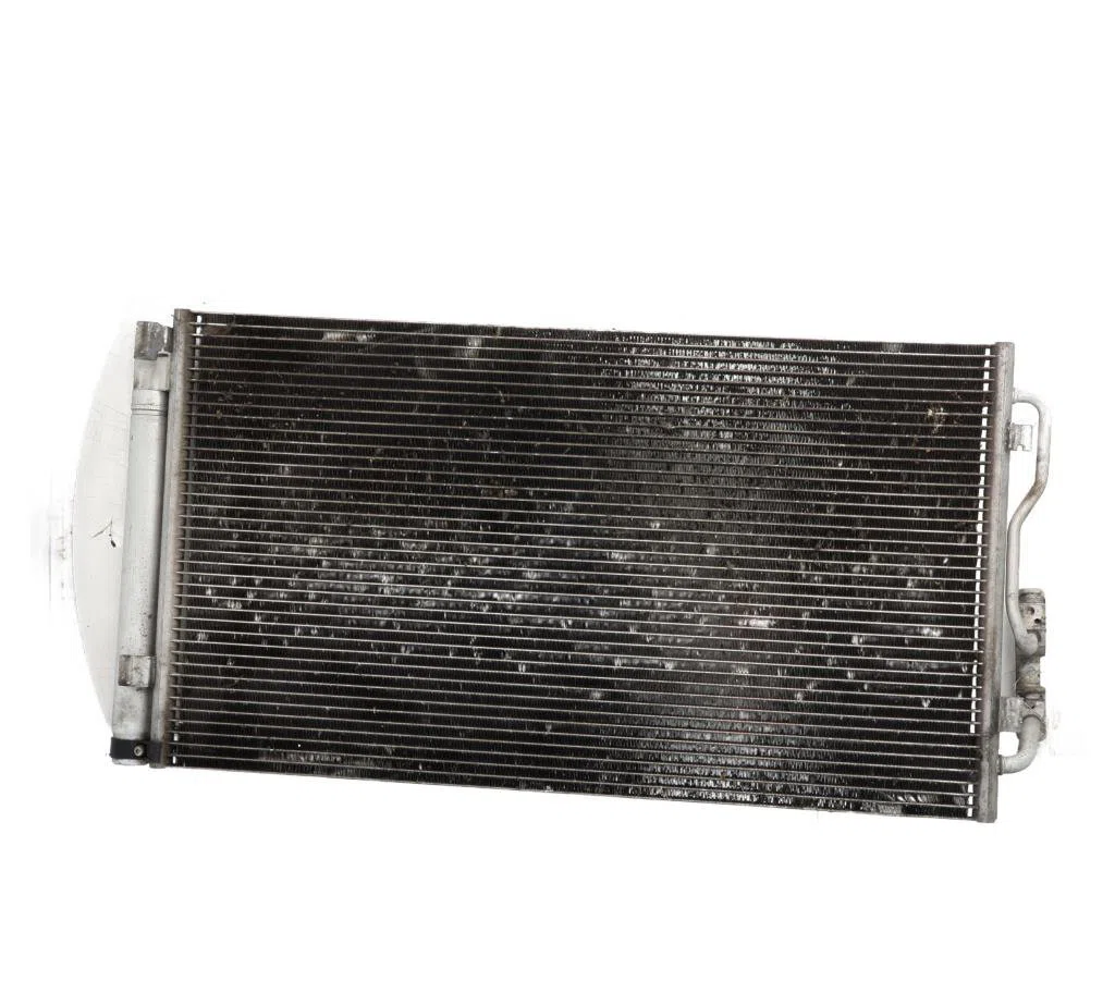 Condenseur clim Bmw 3 (F30, F80) 320 d xdrive (2012-2018) occasion — photo 3