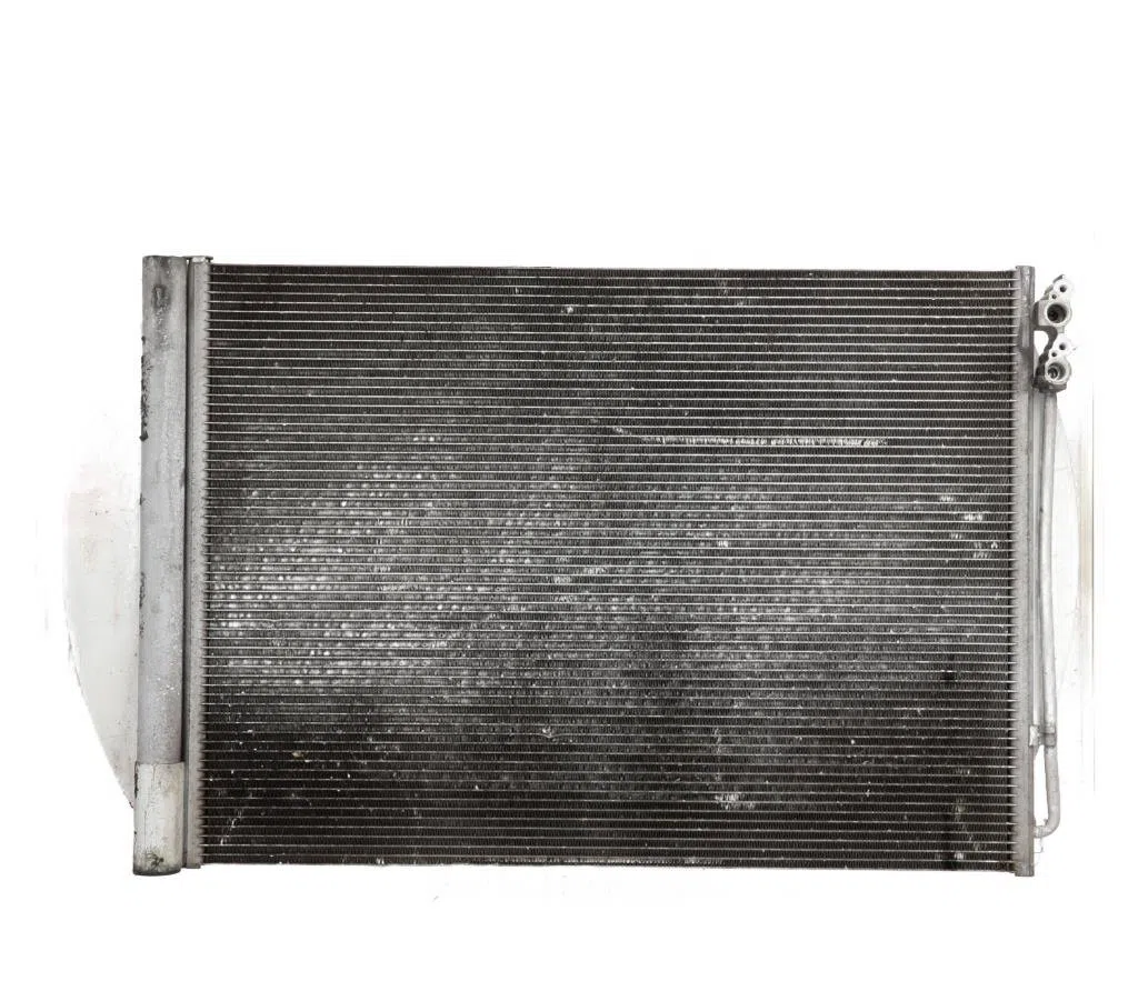 Condenseur clim Bmw 5 (F10) 525 d xdrive (2011-2016) occasion — photo 3