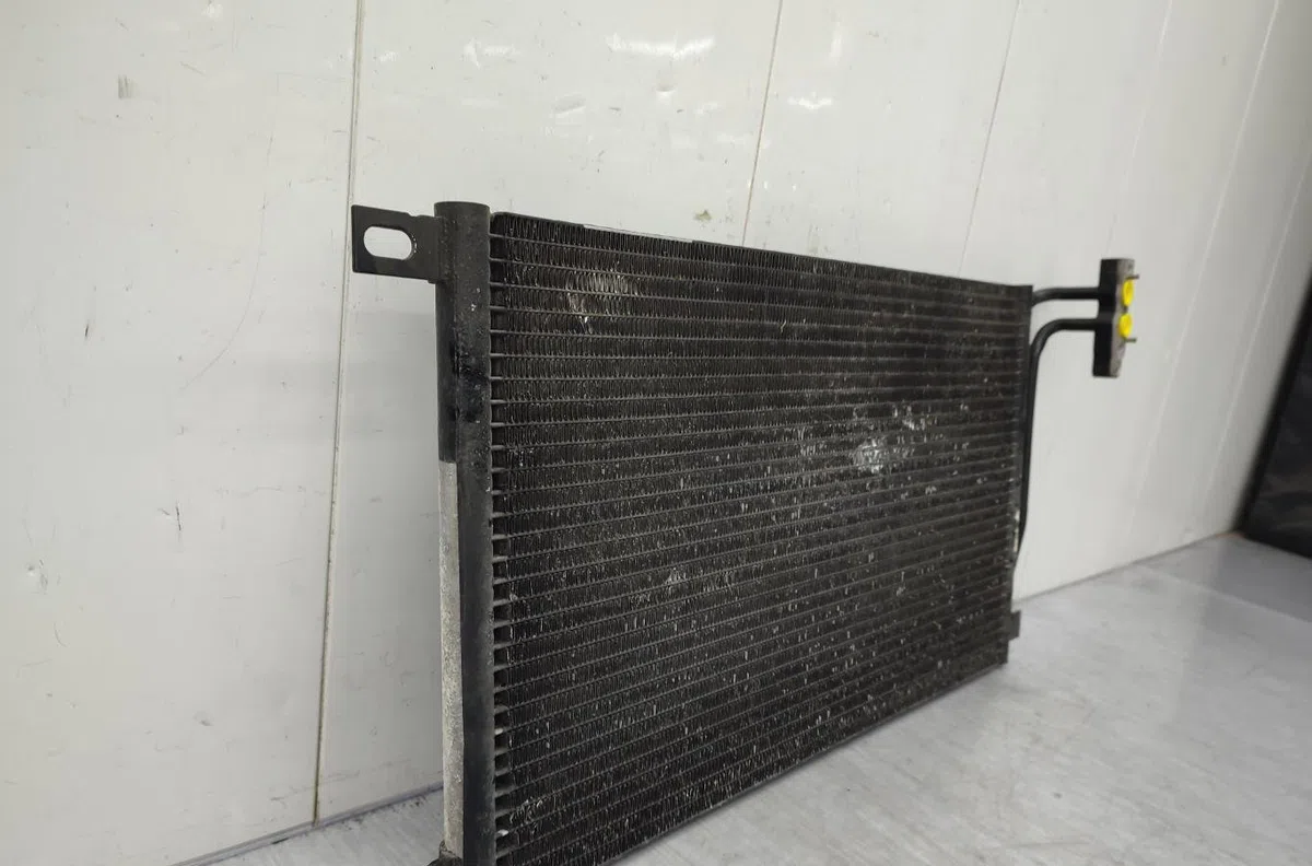 Condenseur clim BMW X3 E83 PHASE 2 occasion — photo 4