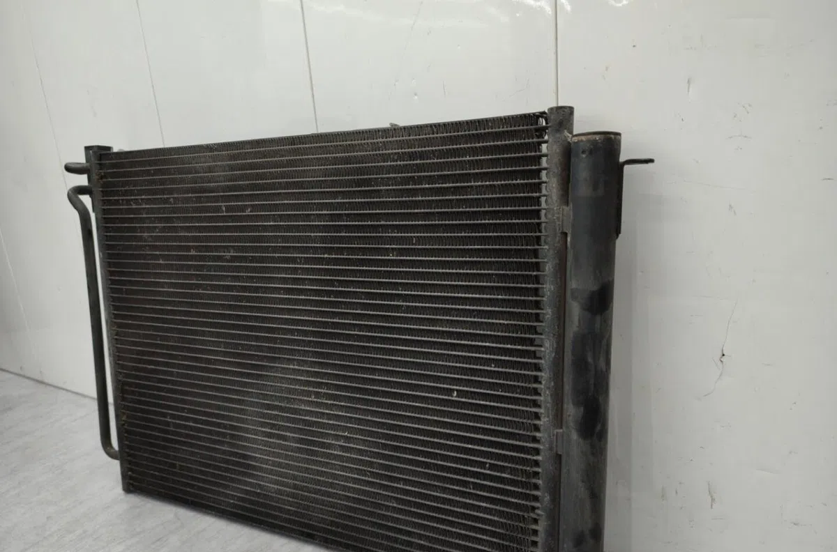 Condenseur clim BMW X5 E53 occasion — photo 2
