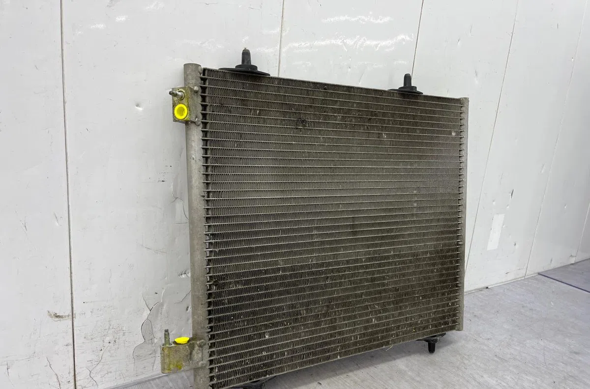 Condenseur clim CITROEN C3 1 PHASE 1 occasion — photo 4