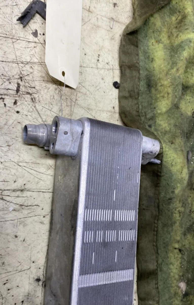 Condenseur clim CITROEN C4 3 occasion — photo 2