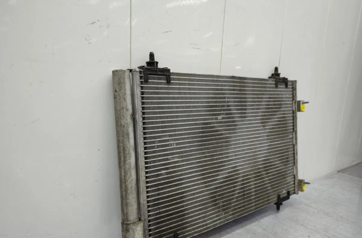 Condenseur clim CITROEN C4 GRAND PICASSO 1 occasion — photo 2