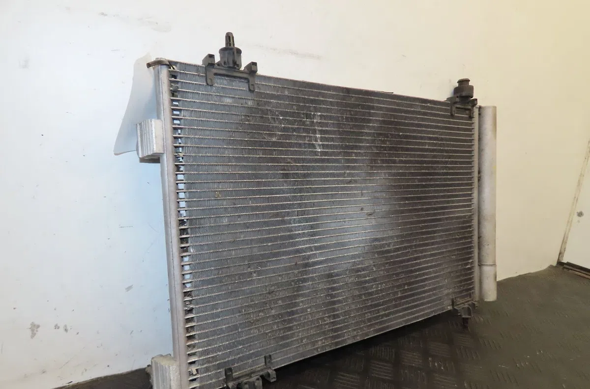 Condenseur clim Citroen C4 GRAND PICASSO I (UA_) 2.0 hdi 150 (2009-2013) occasion