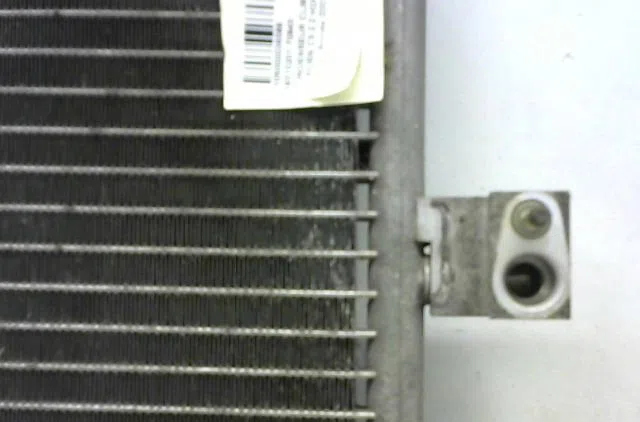 Condenseur clim Citroën C5 I (DC_) 2.2 hdi (dc4hxb, dc4hxe) (2001-2004) occasion — photo 2