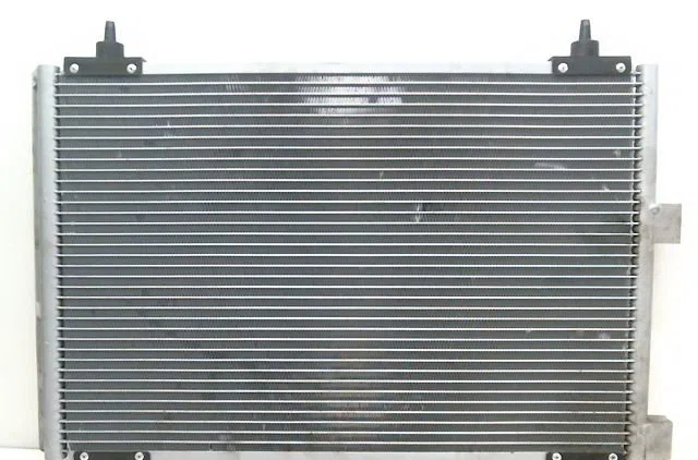 Condenseur clim Citroën XSARA PICASSO (N68) 1.6 hdi (2004-2011) 5 portes occasion — photo 2