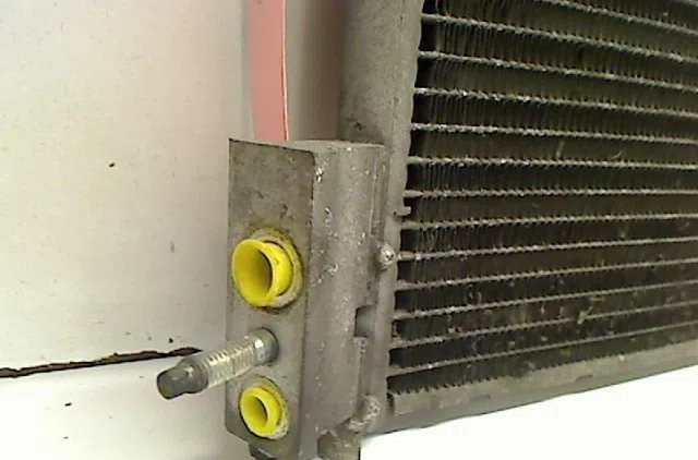 Condenseur clim Fiat BRAVO II (198_) 1.6 d multijet (198axh1b) (2007-2014) 5 portes occasion — photo 2