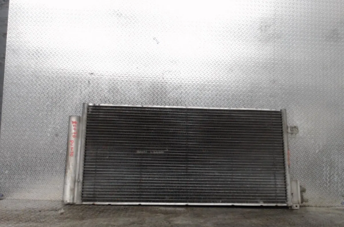 Condenseur clim FIAT GRANDE PUNTO  GRANDE PUNTO occasion