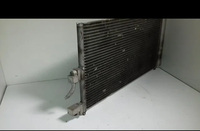 Condenseur clim Fiat IDEA (350_) 1.3 d multijet (2004) occasion — photo 2