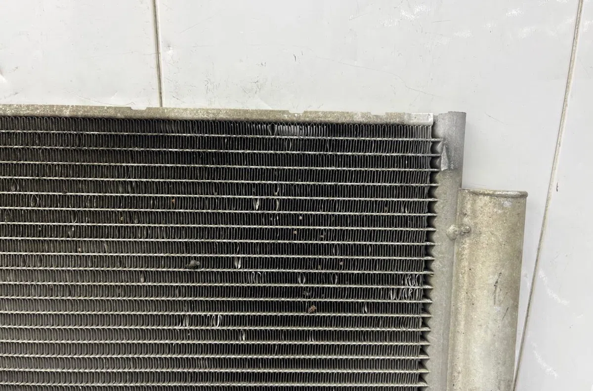 Condenseur clim FIAT PUNTO EVO 3 occasion — photo 2
