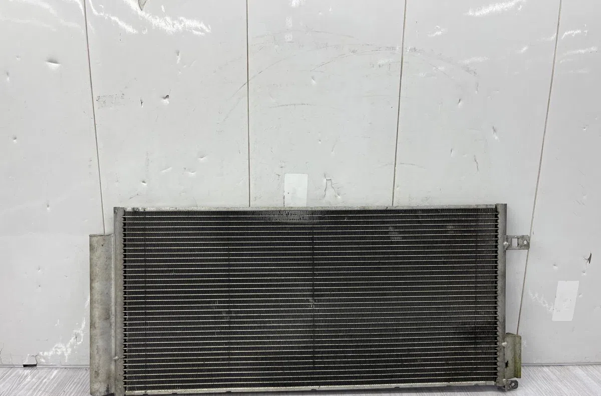 Condenseur clim FIAT PUNTO EVO 3 occasion — photo 4