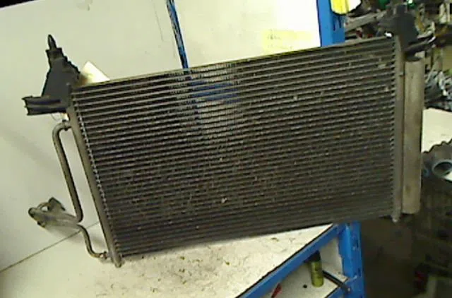 Condenseur clim FIAT STILO occasion — photo 2
