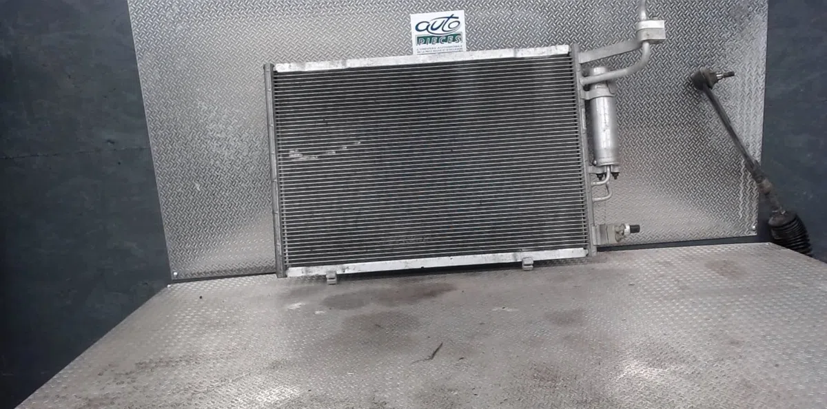 Condenseur clim FORD B-MAX  B-MAX occasion — photo 2