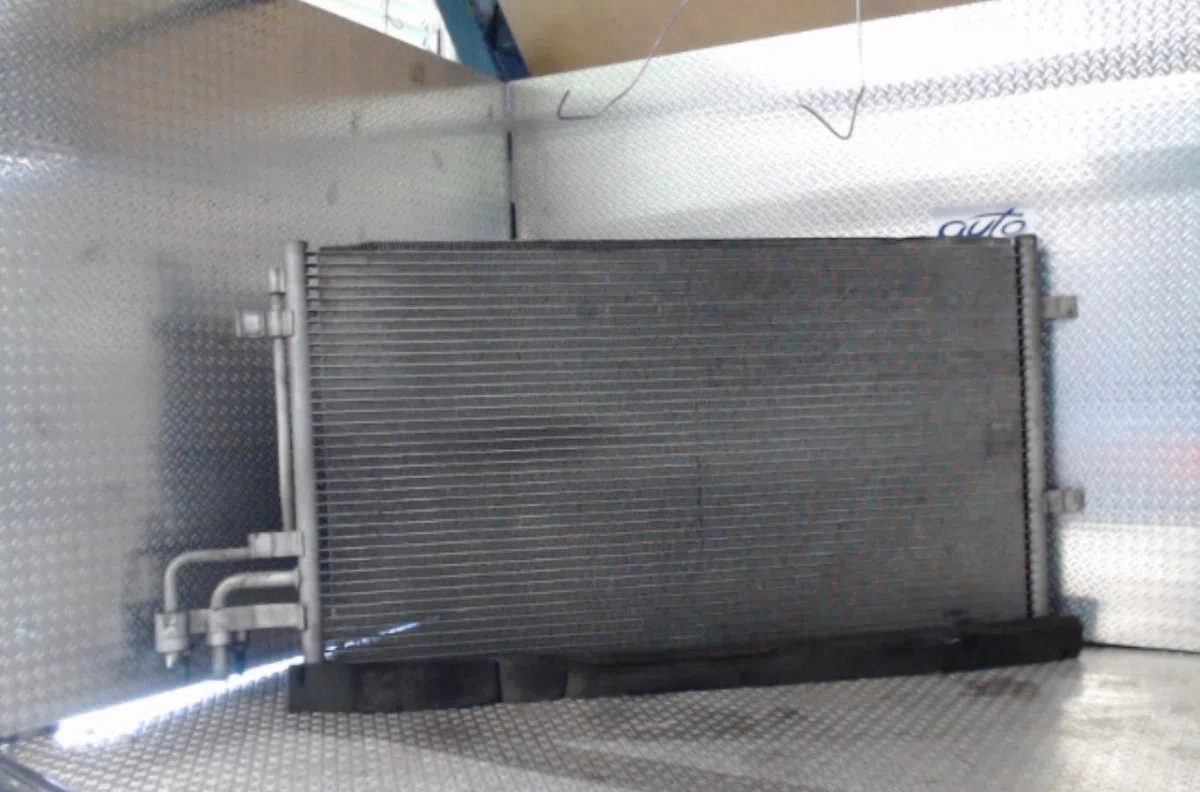 Condenseur clim FORD C-MAX 1  C-MAX 1 PHASE 2 occasion — photo 2