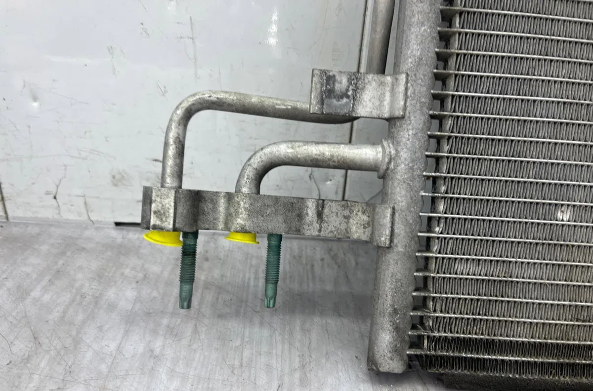 Condenseur clim FORD C-MAX 1 PHASE 2 occasion — photo 3