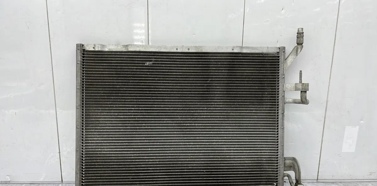 Condenseur clim FORD FIESTA 6 PHASE 2 occasion