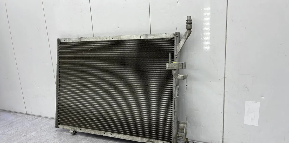 Condenseur clim FORD FIESTA 6 PHASE 2 occasion