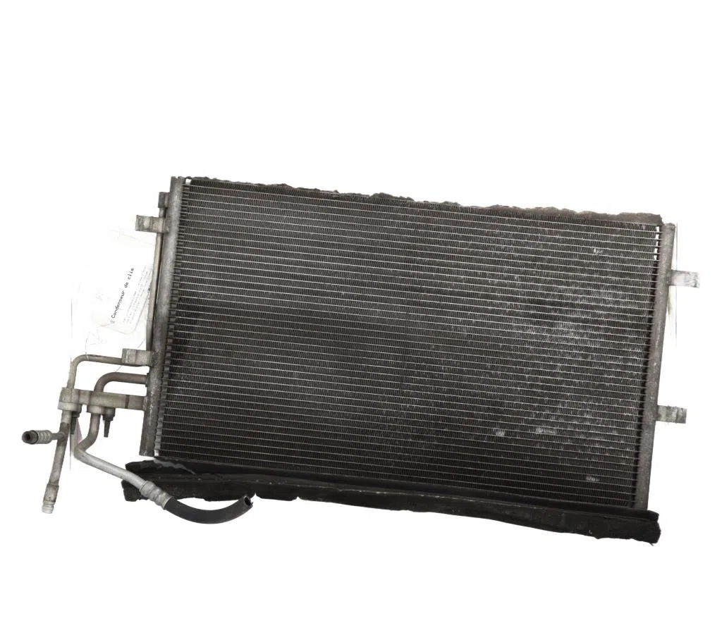 Condenseur clim FORD FOCUS 2 PHASE 1 occasion — photo 3
