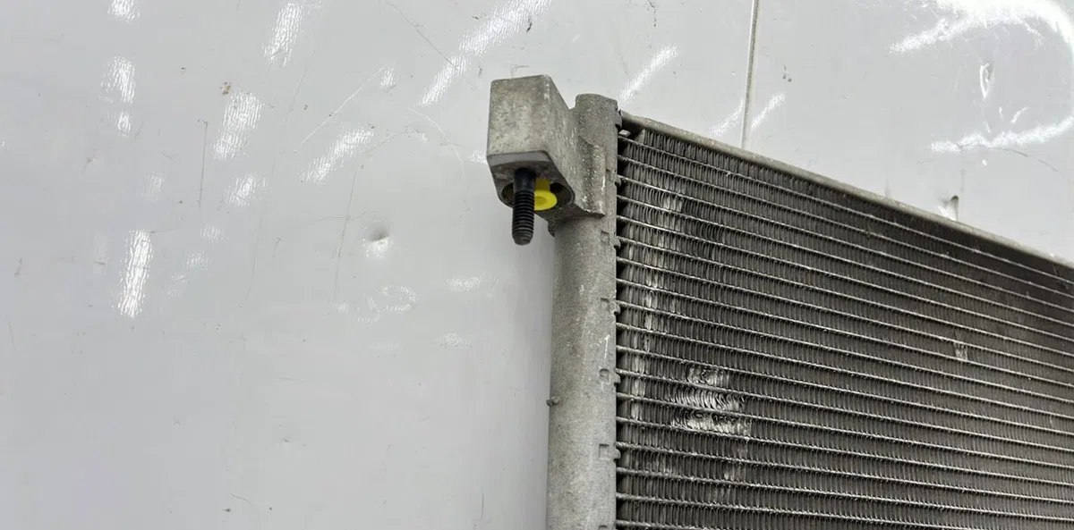 Condenseur clim FORD TRANSIT 5 PHASE 1 occasion — photo 4